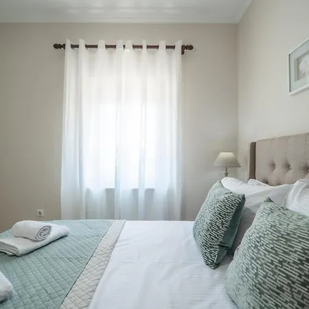 Ammoutsiani Cozy 1 By 8essentially アパート *