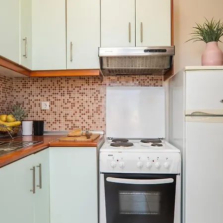 Ammoutsiani With Parking 1 By 8essentially Apartment *