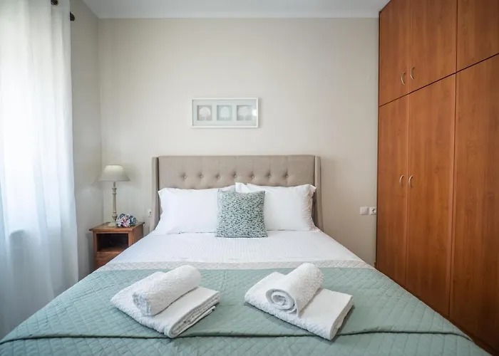 Ammoutsiani Cozy 1 By 8essentially *